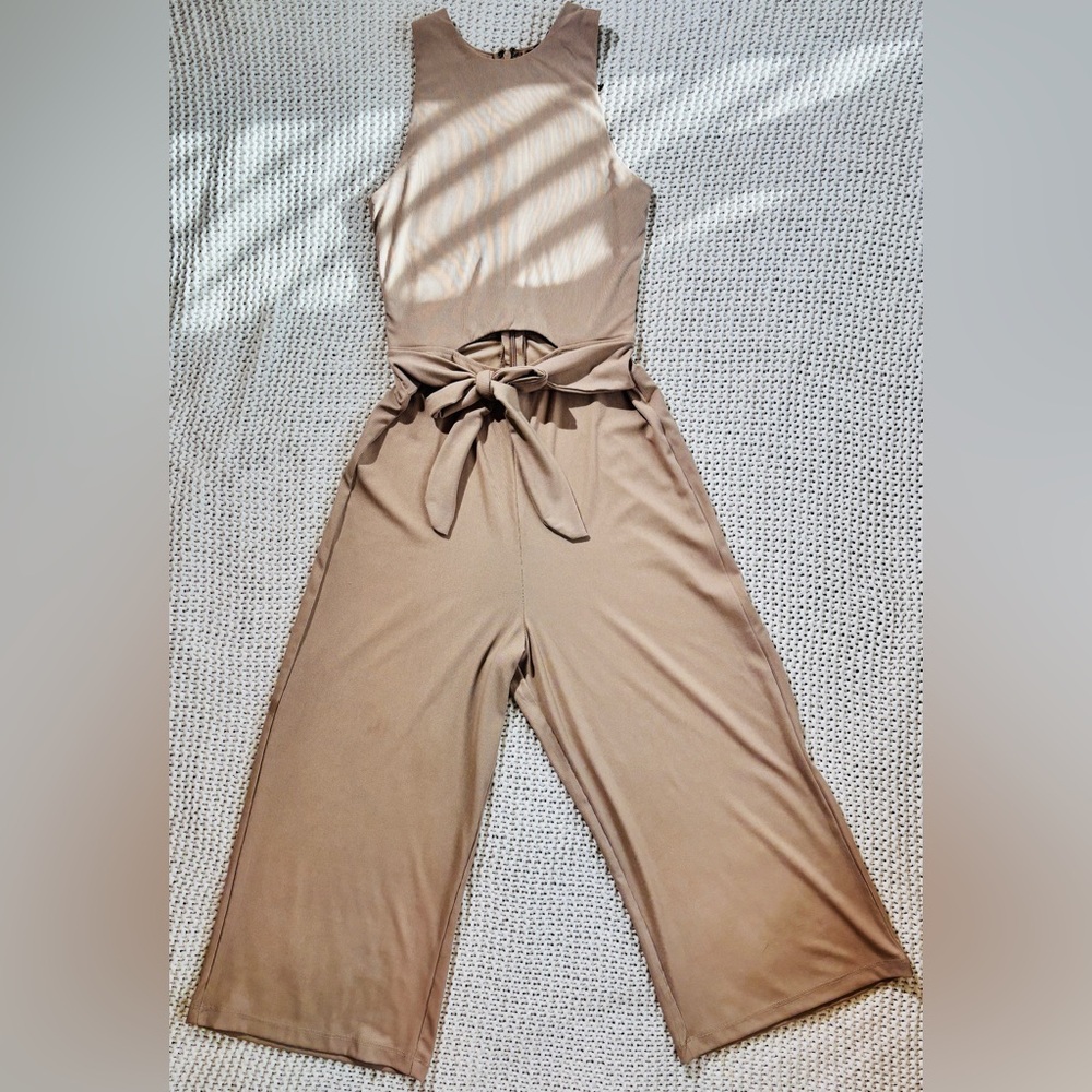 Nude/Taupe Ribbed Jumpsuit – MATERIAL GIRL 🤎